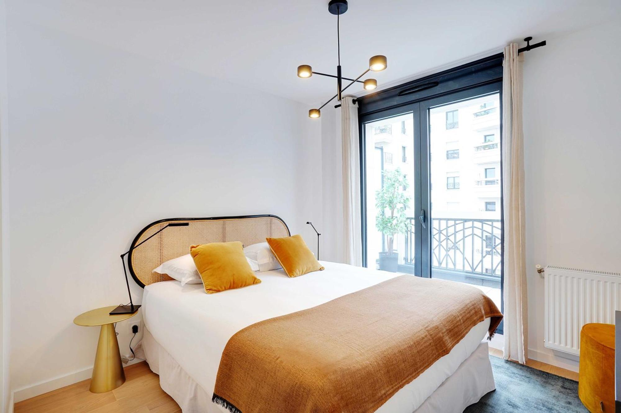 Raffinement Et Confort Dans Cette Residence A Levallois-Perret Zewnętrze zdjęcie