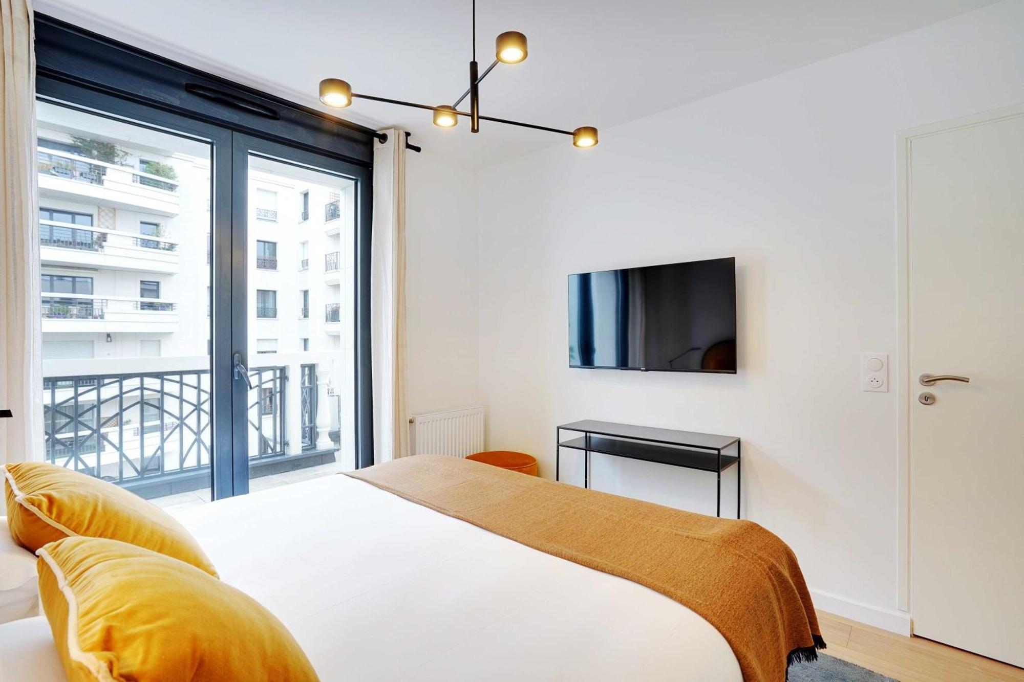 Raffinement Et Confort Dans Cette Residence A Levallois-Perret Zewnętrze zdjęcie