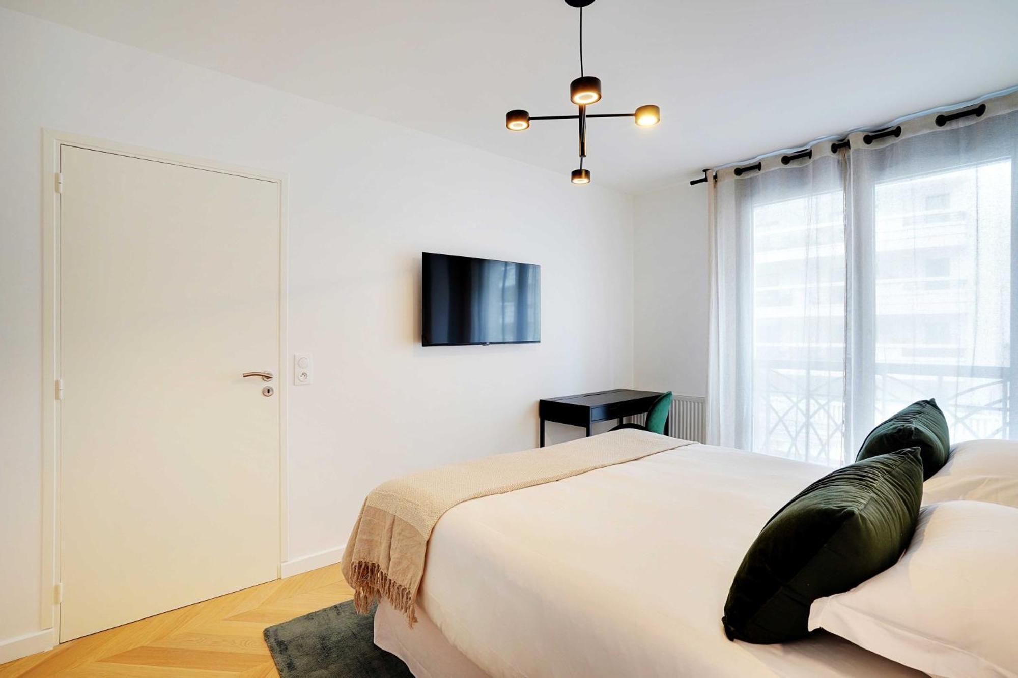 Raffinement Et Confort Dans Cette Residence A Levallois-Perret Zewnętrze zdjęcie
