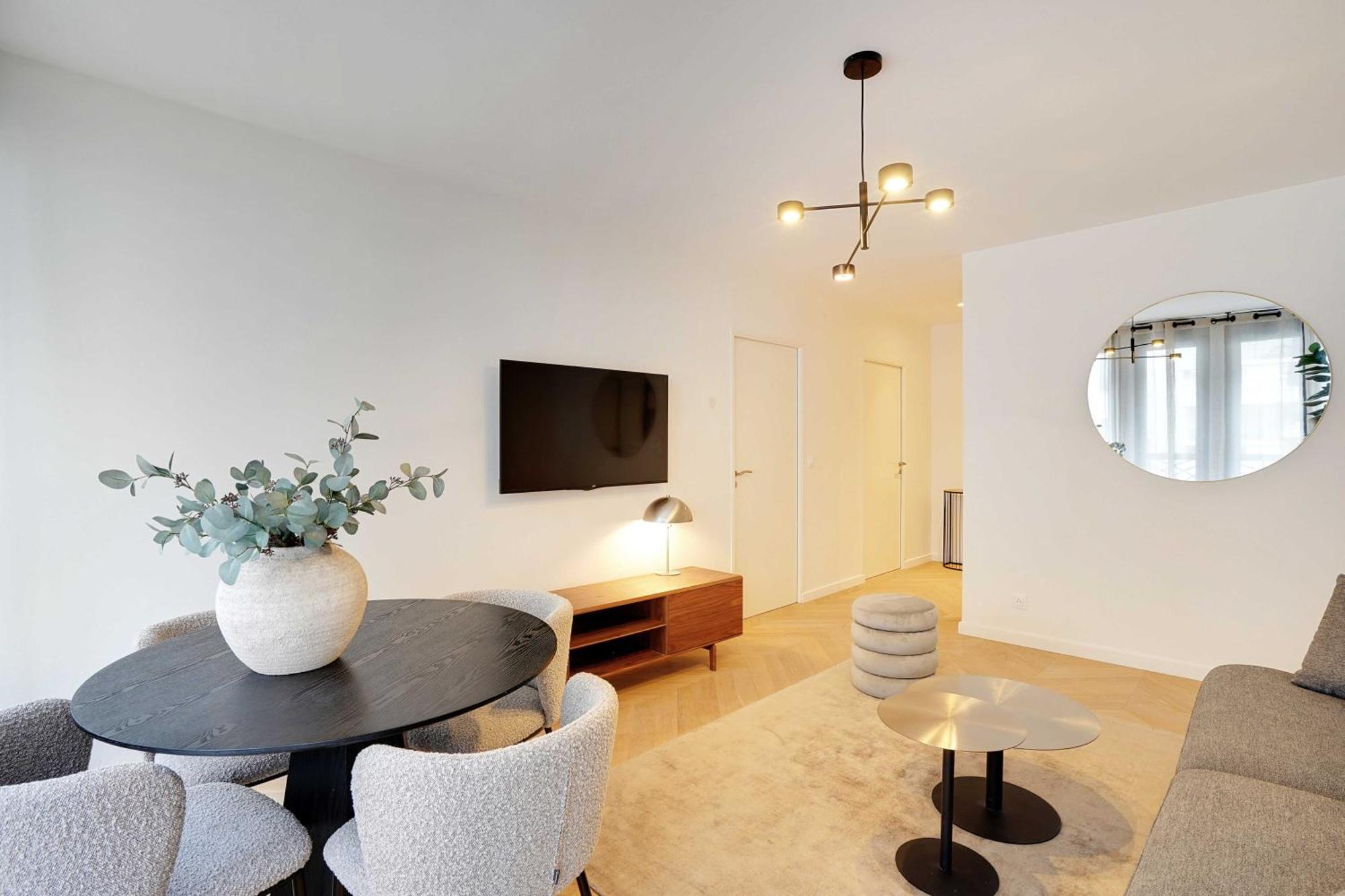 Raffinement Et Confort Dans Cette Residence A Levallois-Perret Zewnętrze zdjęcie
