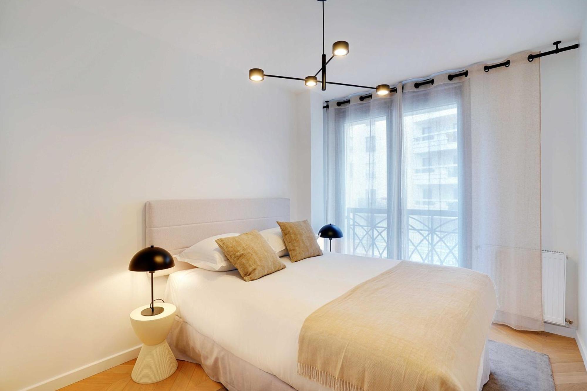 Raffinement Et Confort Dans Cette Residence A Levallois-Perret Zewnętrze zdjęcie