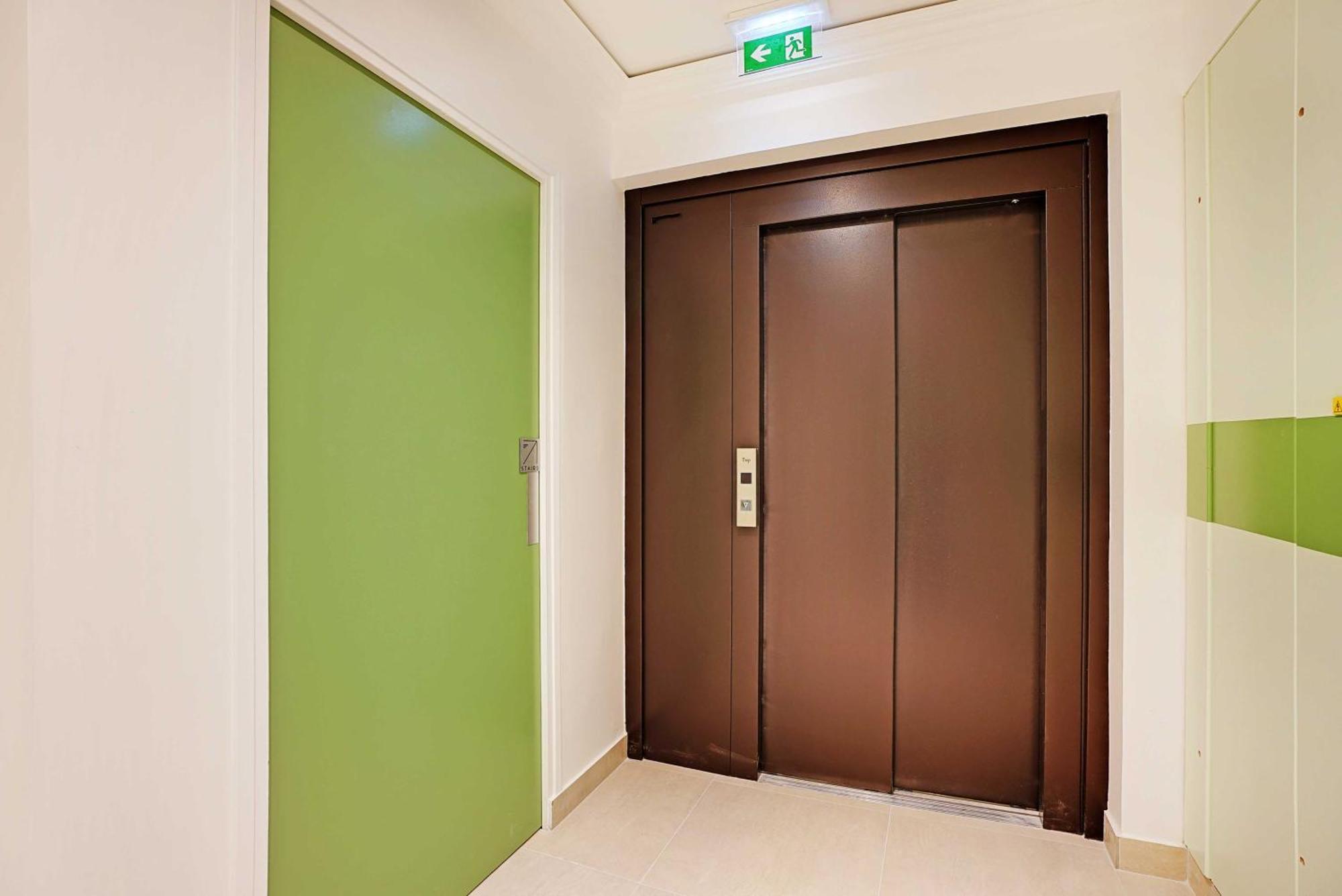 Raffinement Et Confort Dans Cette Residence A Levallois-Perret Zewnętrze zdjęcie