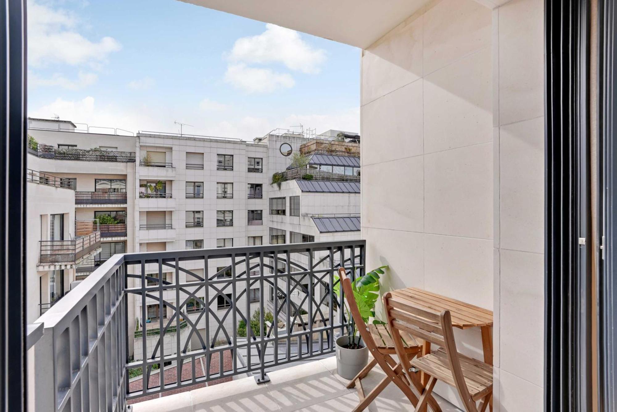 Raffinement Et Confort Dans Cette Residence A Levallois-Perret Zewnętrze zdjęcie
